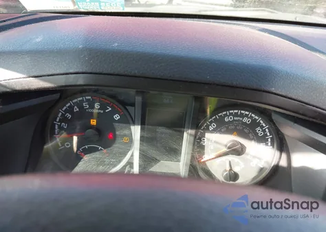 2020 Toyota Tacoma Sr z USA, uszkodzony, nr VIN 5TFAX5GN2LX187431